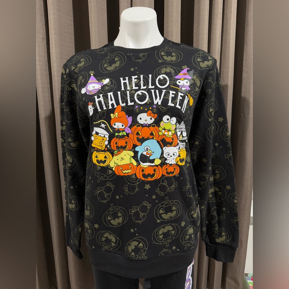 New Men’s Unisex Sanrio graphic Halloween sweatshirt S M L XXL